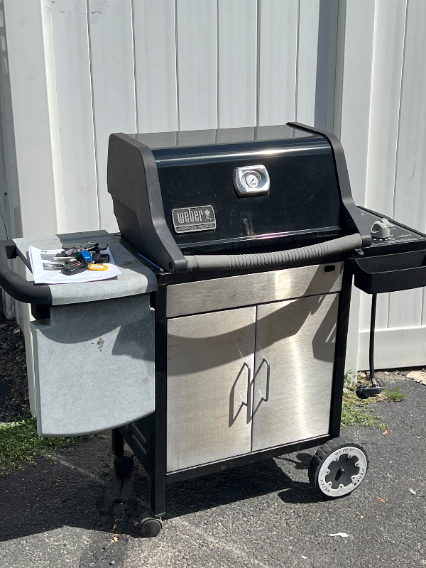 1246 Gorham St - Photo 4 of 8