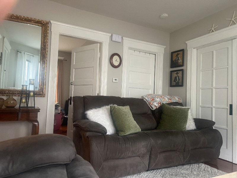 1246 Gorham St - Photo 7 of 8