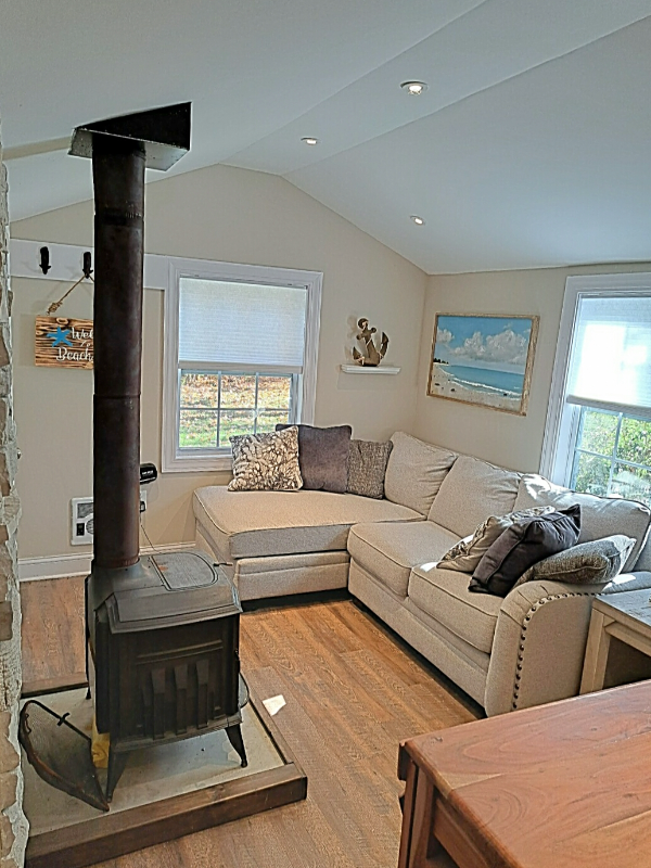 14949 Hook Hollow Rd - Photo 2 of 9