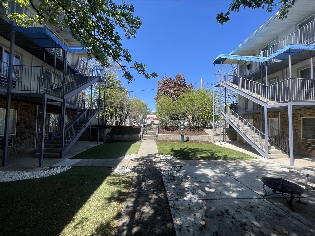 476 Ne - Photo 3 of 11