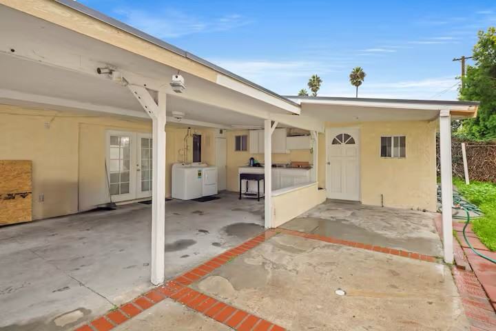 430 E 184th St #INA - Photo 3 of 17