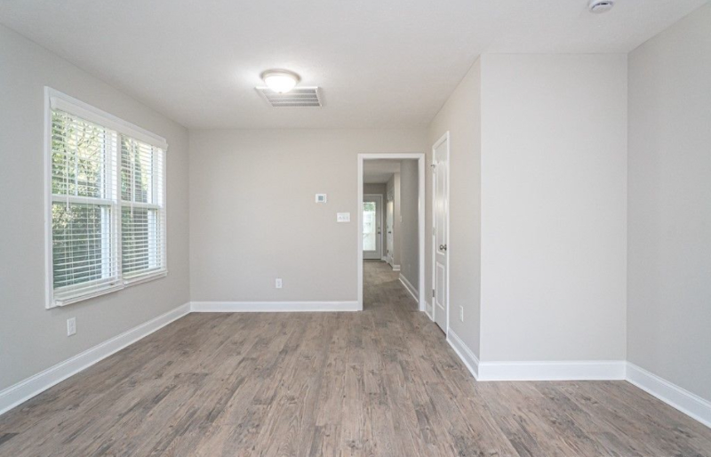 935 Fleetwood Dr #A - Photo 5 of 20