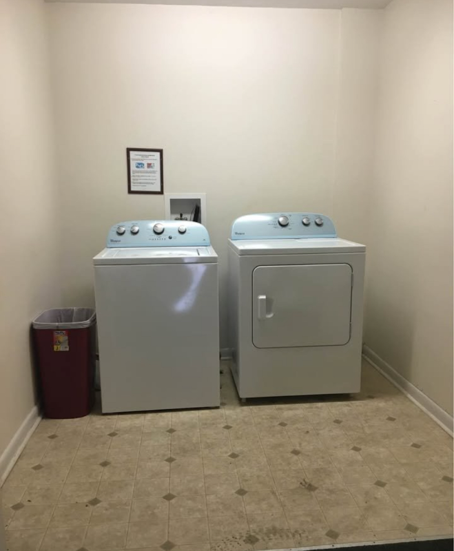 18 Greenwood Dr #18-1 - Photo 3 of 7