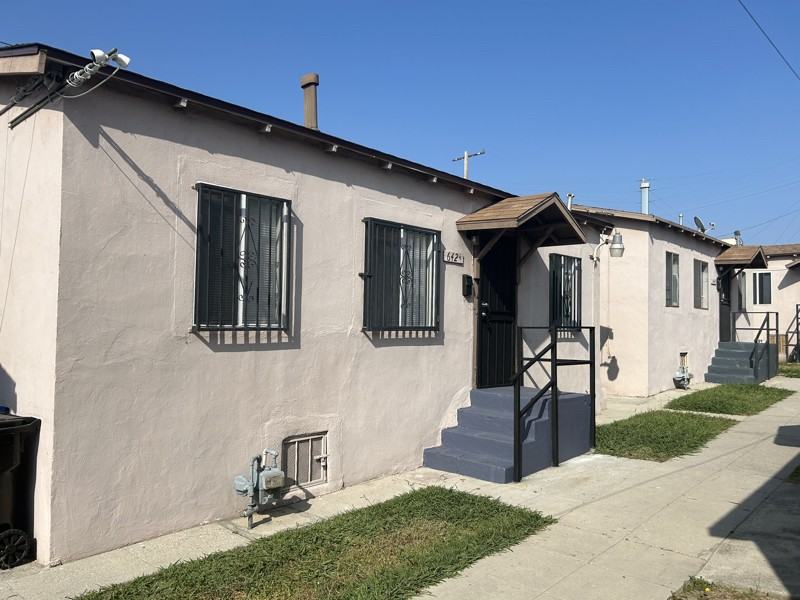 640 San Benito St #2 - Photo 2 of 15