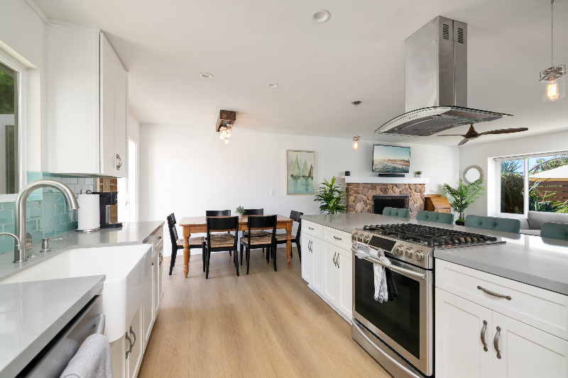 1123 Balour Dr - Photo 4 of 23