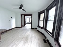 featured image of 2241 Burnet Ave #2