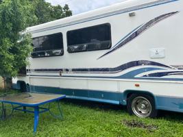 featured image of 7131 Taft St #D