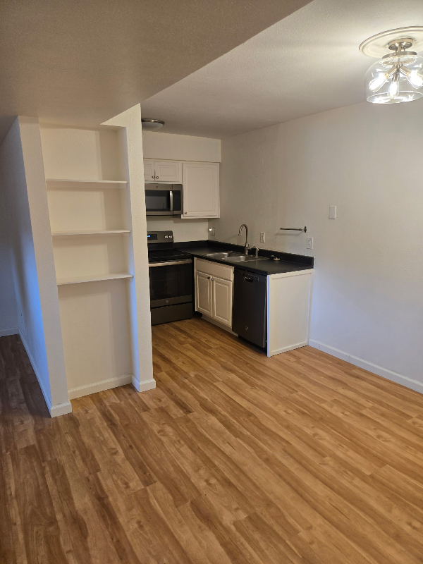 5300 E Cherry Creek South Dr #1108 - Photo 2 of 10