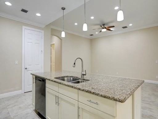 7474 Great Oak Pl - Photo 2 of 29