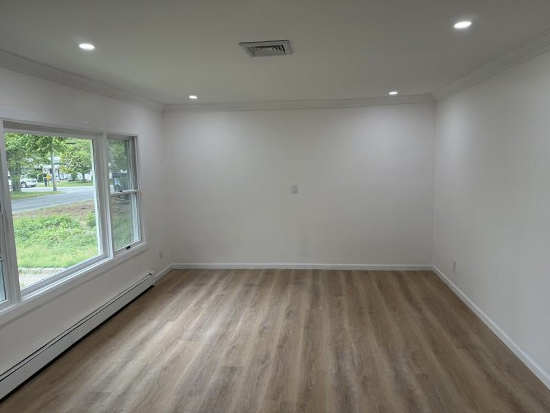 30 Beacon St - Photo 2 of 7