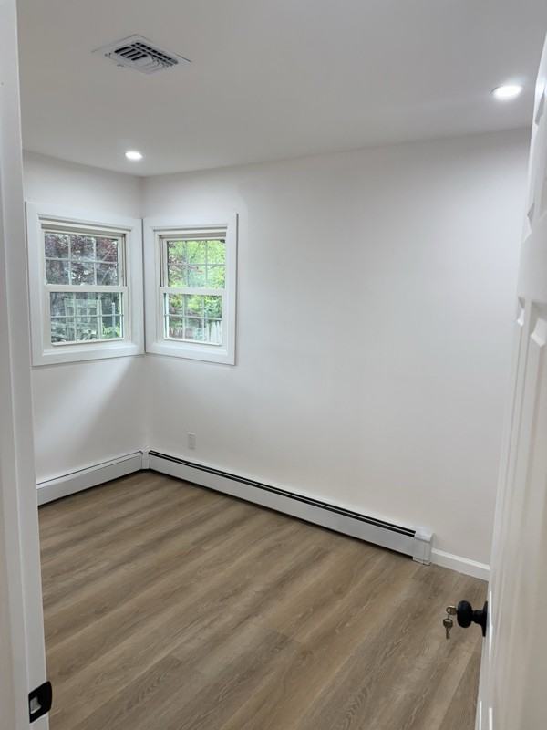 30 Beacon St - Photo 5 of 7