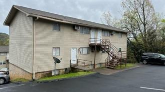 210 Hendricks Blvd - Photo 1 of 1