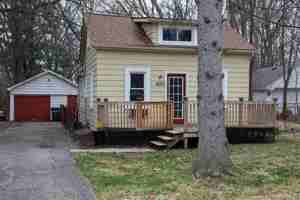 featured image of 604 Trombley Dr