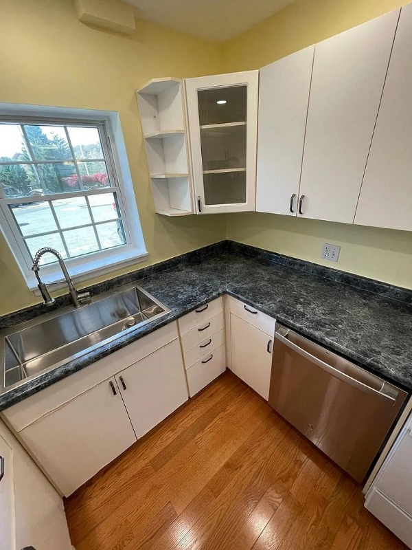162 Lake Shore Rd - Photo 5 of 8