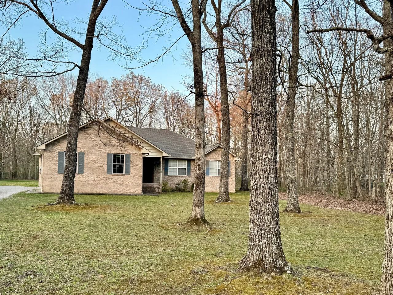 72 Sharon Dr - Photo 2 of 20