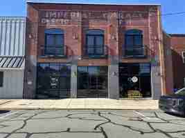 featured image of 104 S Fourth St #D