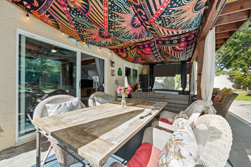 1298 Rachel Cir - Photo 4 of 23