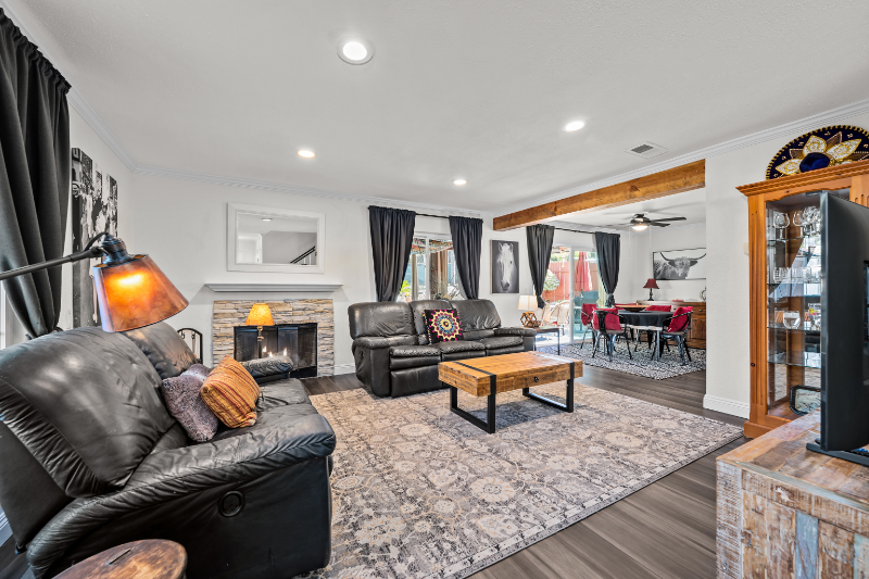 1298 Rachel Cir - Photo 5 of 23