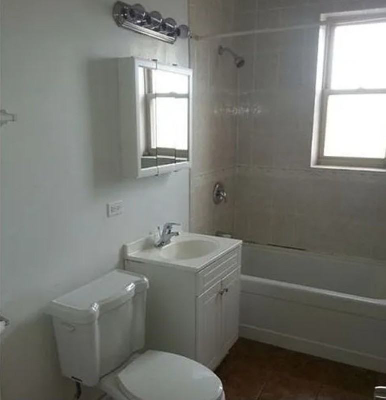 6130 S Prairie Ave #3 - Photo 7 of 10