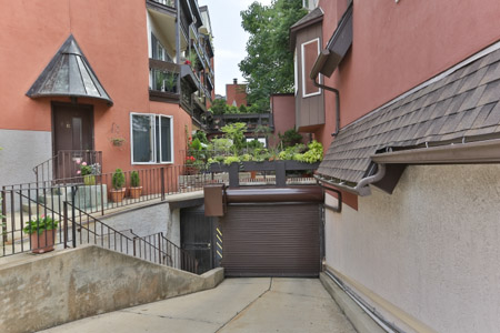 8 Rex Ave #11 - Photo 3 of 18