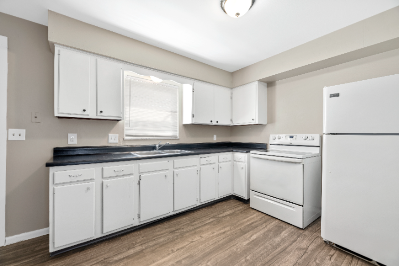 800 Harrisburg Pike - Photo 4 of 6