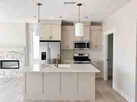 featured image of 2782 N Clark Pkwy