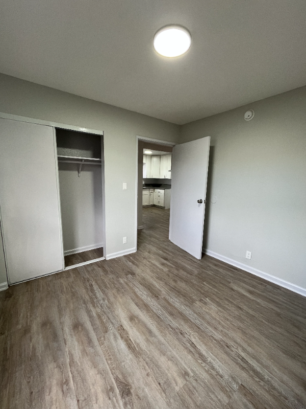 8460 Avalon Blvd #6 - Photo 4 of 9