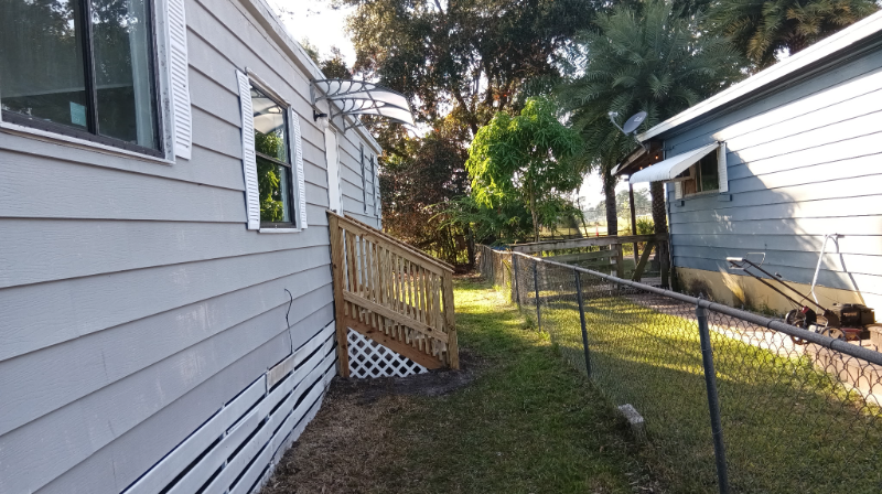 1809 Cedar St - Photo 2 of 13