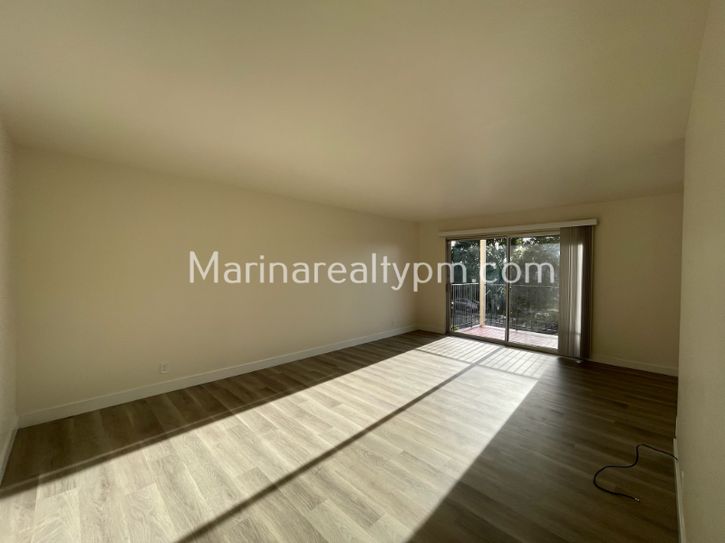 129 Hilborn St - Photo 6 of 17