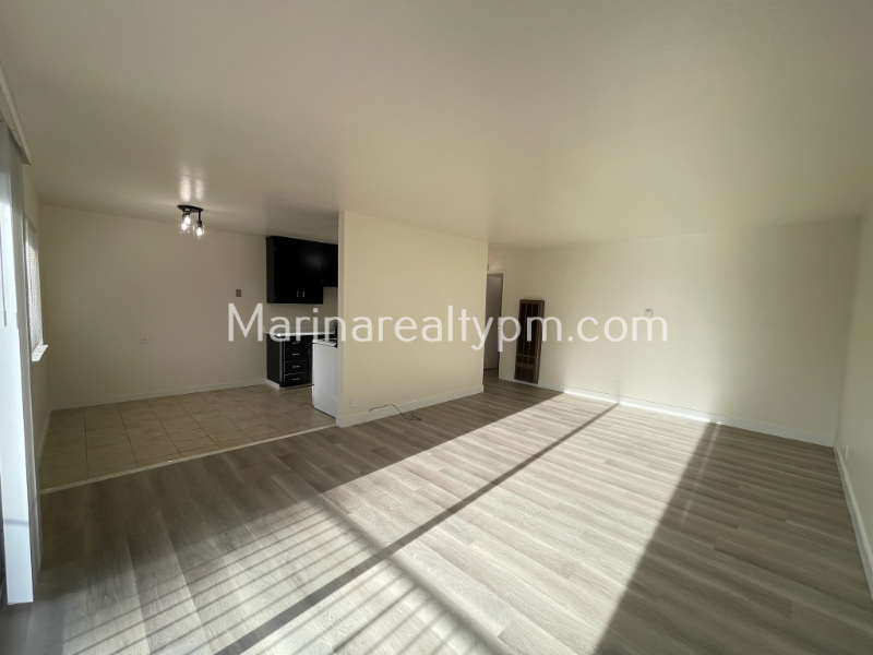 129 Hilborn St - Photo 7 of 17