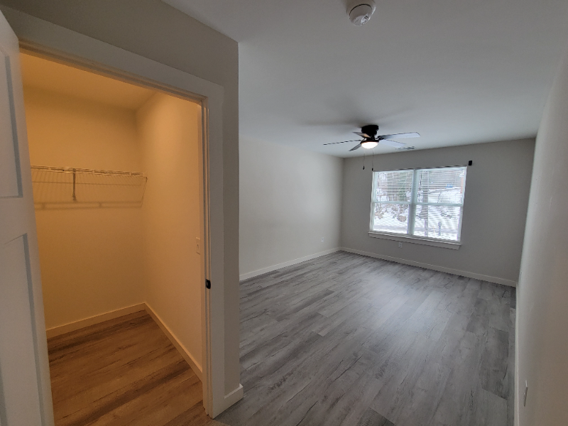 823 31st St Sw - Photo 4 of 11