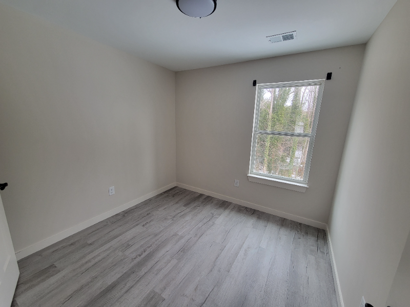 823 31st St Sw - Photo 7 of 11