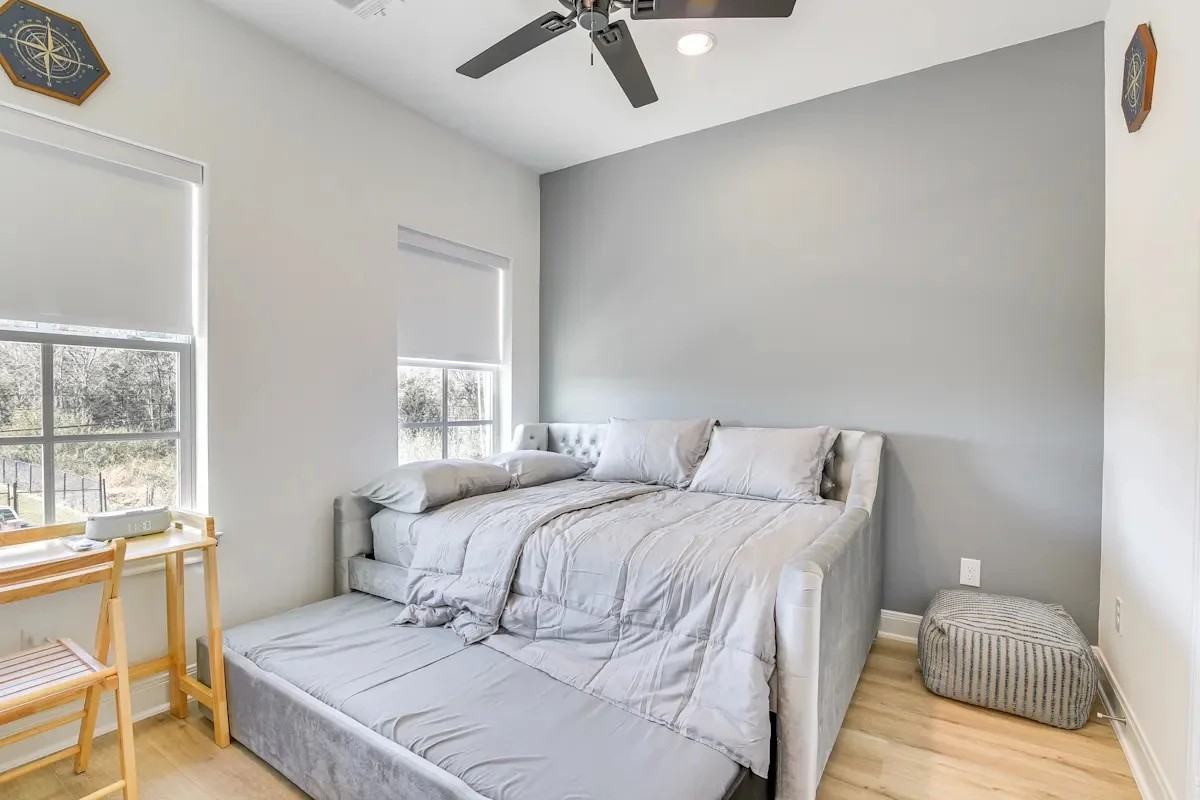 5111 Briscoe St #B - Photo 7 of 18