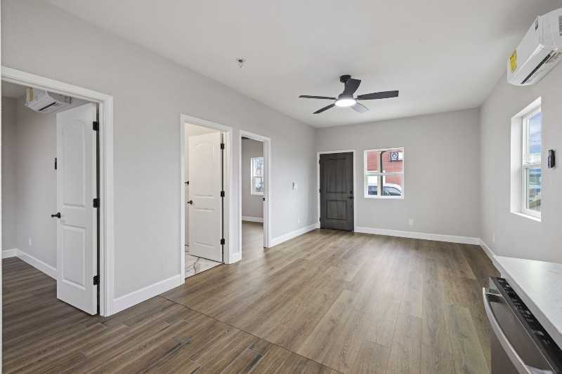 619 S Sacramento St #619 - Photo 7 of 19