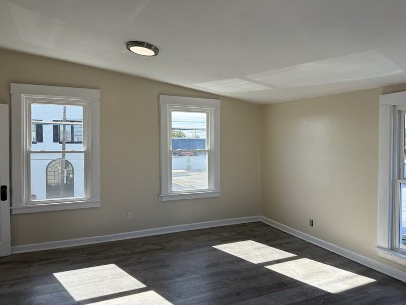 7601 Hamilton Ave #2-3FLLOFT - Photo 7 of 10