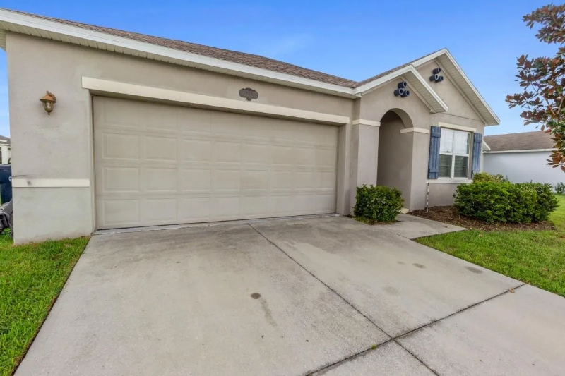 1742 Van Gogh Dr - Photo 2 of 19