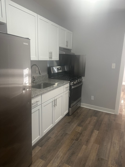1121 Whitelock St - Photo 5 of 13