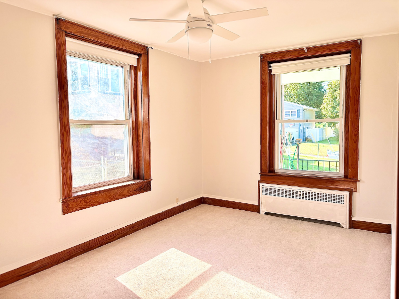 863 N Rebecca Ave #1 - Photo 6 of 11