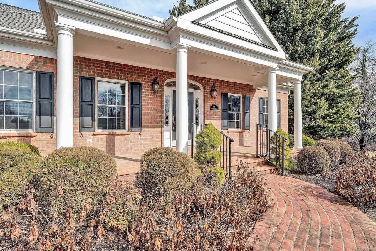 625 Highfield Rd - Photo 4 of 46