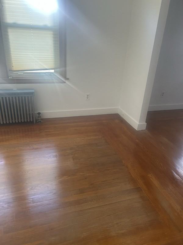 28 Hammond St 1st Fl - Photo 3 of 6