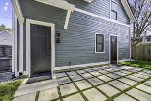 2133 N Talbott St - Photo 1 of 1