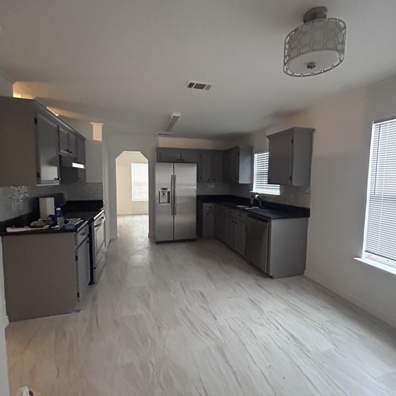 4603 Dartmouth Dr - Photo 3 of 6