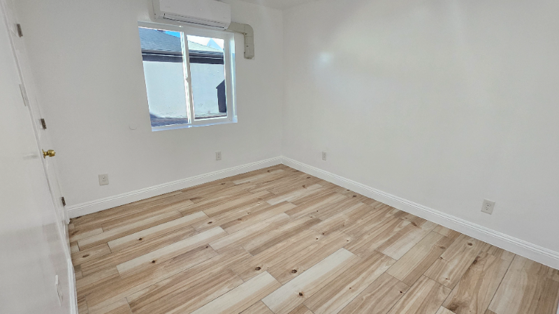 600 N Willow Ave #C - Photo 2 of 10