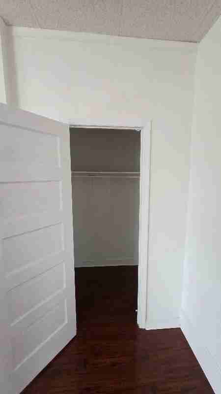 2600 E Ann St #5 - Photo 5 of 7