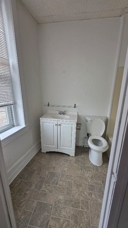 2600 E Ann St #5 - Photo 6 of 7