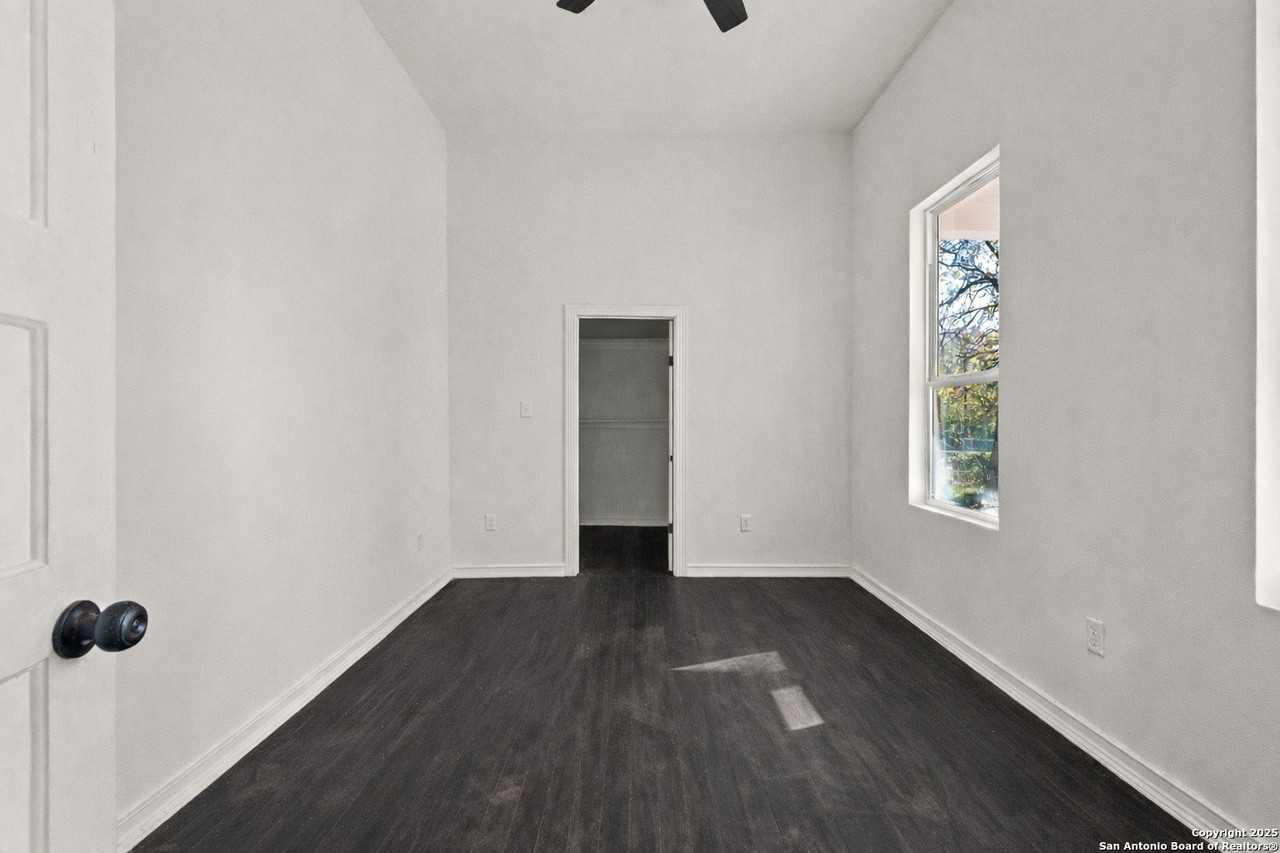 311 Belmont - Photo 7 of 13