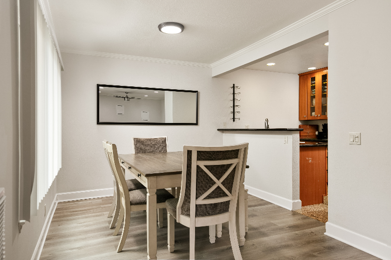 8503 Villa La Jolla Dr #B - Photo 6 of 28