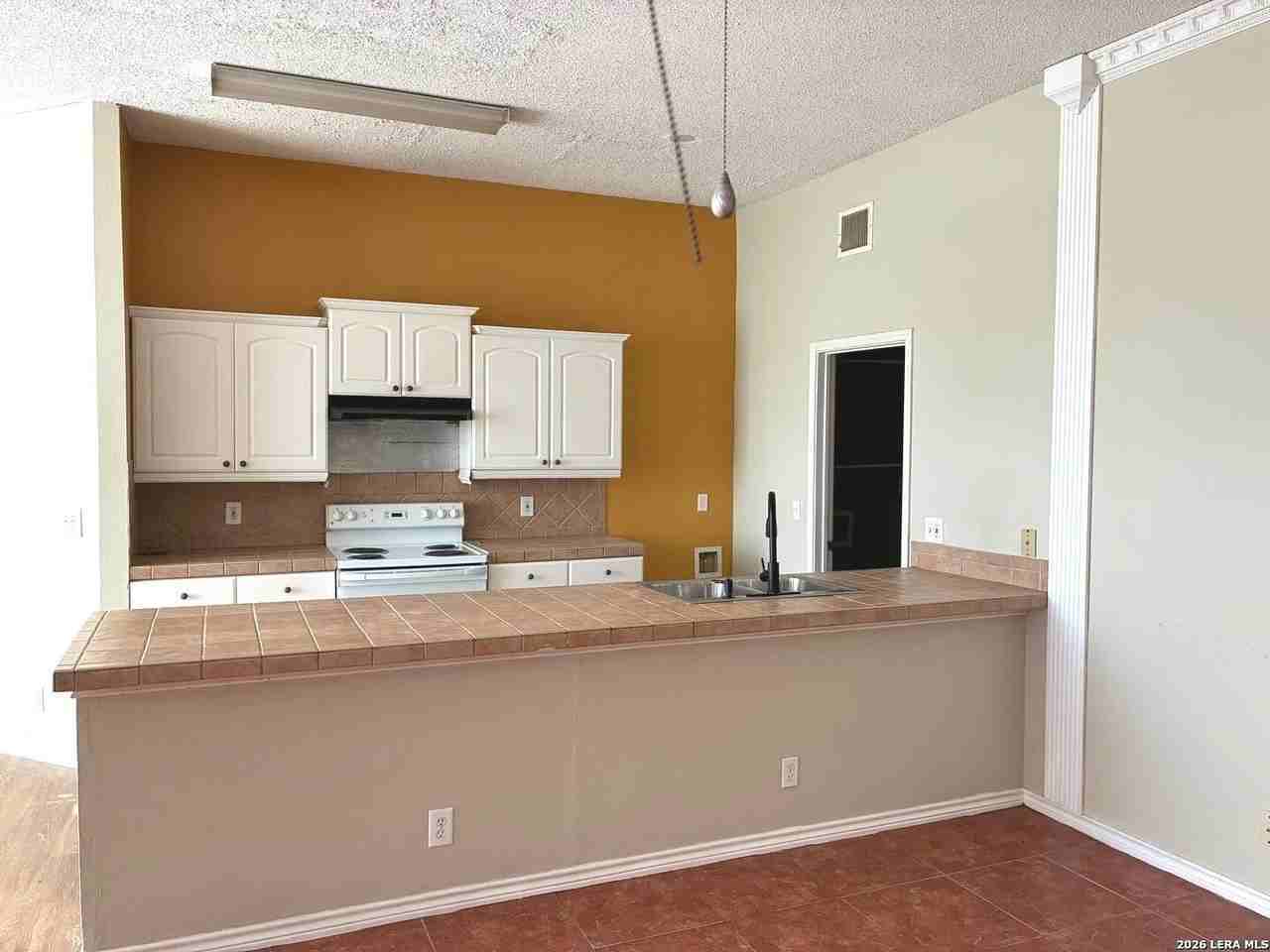 7114 Elm Trl - Photo 6 of 15