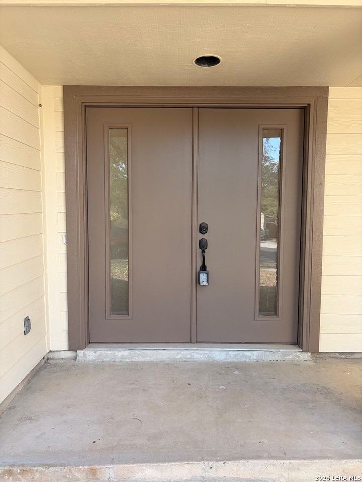 6311 Maricopa - Photo 2 of 18