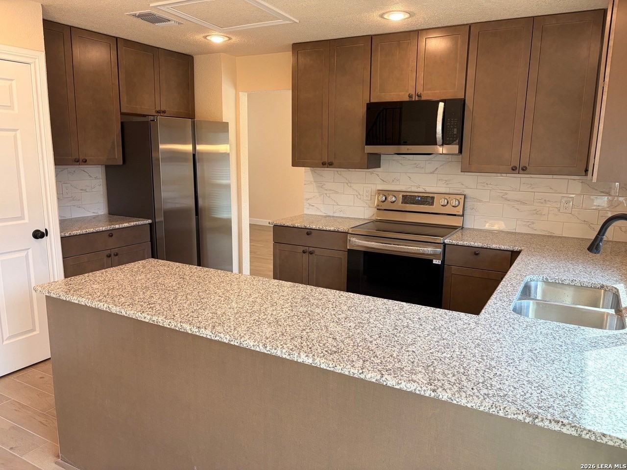 6311 Maricopa - Photo 6 of 18